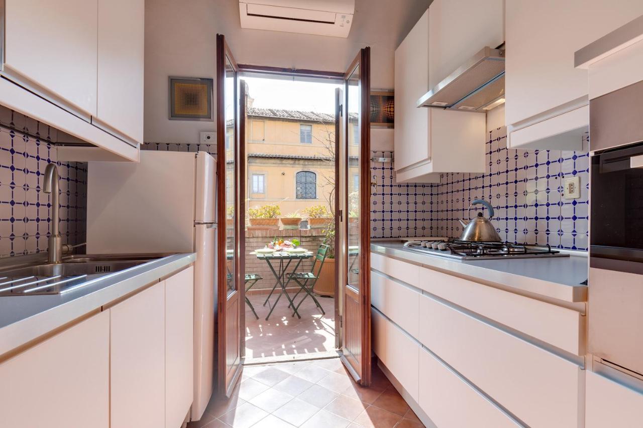 Rome As You Feel - Luxury Cappellari Apartment エクステリア 写真