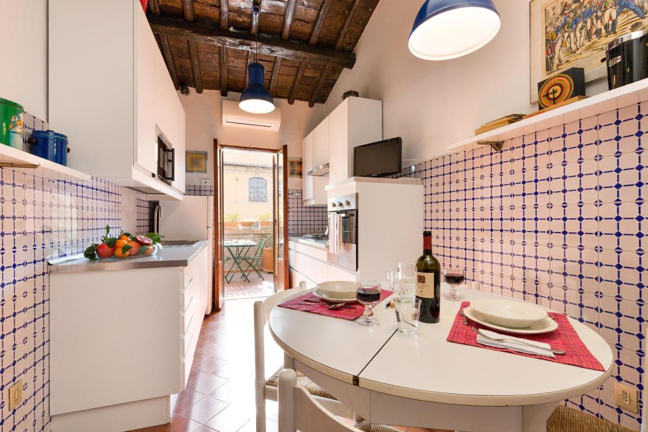 Rome As You Feel - Luxury Cappellari Apartment エクステリア 写真